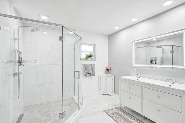 4836 NW 94th Ave, Sunrise, FL 33351