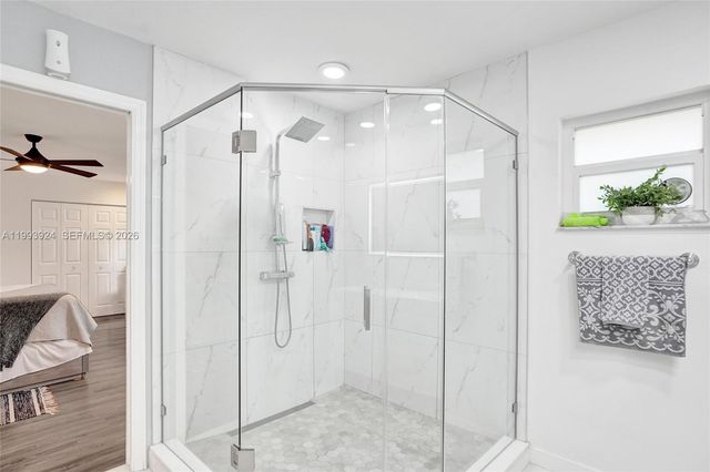 4836 NW 94th Ave, Sunrise, FL 33351