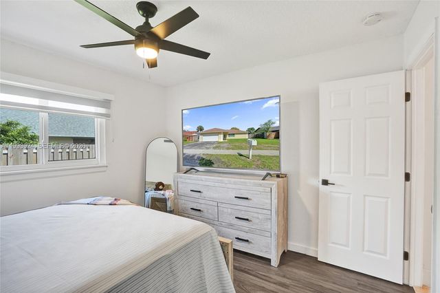 4836 NW 94th Ave, Sunrise, FL 33351