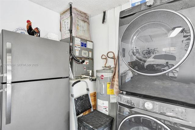 4836 NW 94th Ave, Sunrise, FL 33351