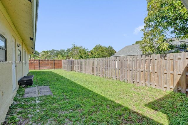 4836 NW 94th Ave, Sunrise, FL 33351