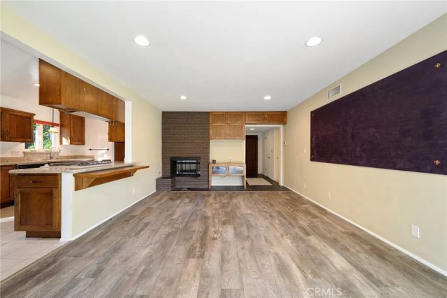 214 W Le Roy Avenue, Arcadia, CA 91007