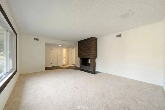 214 W Le Roy Avenue, Arcadia, CA 91007