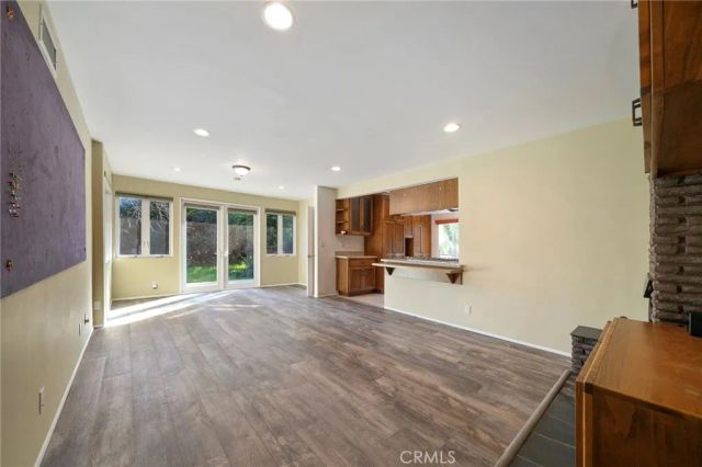 214 W Le Roy Avenue, Arcadia, CA 91007