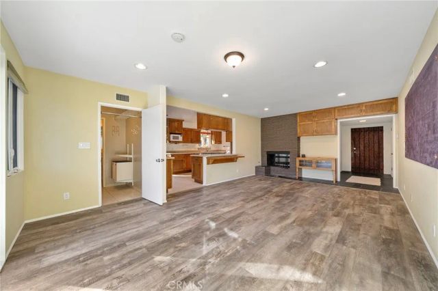 214 W Le Roy Avenue, Arcadia, CA 91007