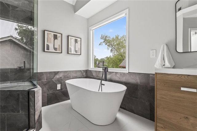 13201 BENSON Street, Overland Park, KS 66213