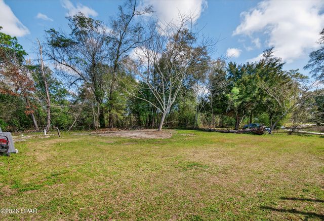 2366 Franklin Loop, Marianna, FL 32446