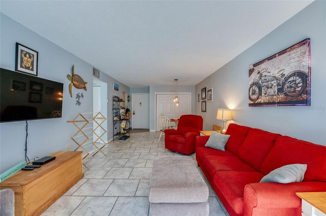 2711 N HALIFAX AVENUE 370, Daytona Beach, FL 32118