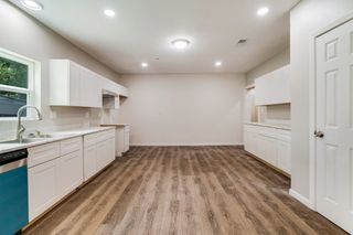 562 1st Street SW, Paris, TX 75460