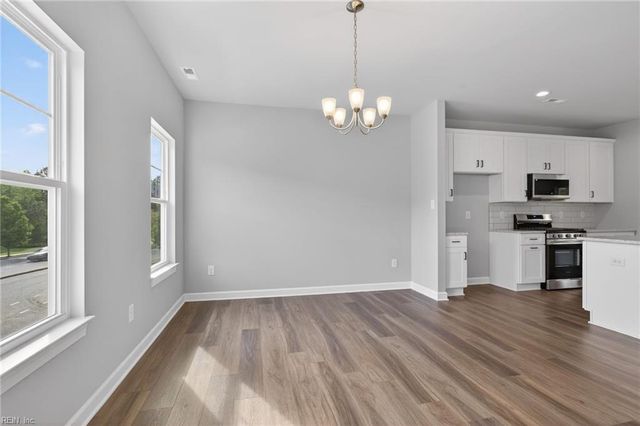 621 Commonwealth BLVD, Yorktown, VA 23693
