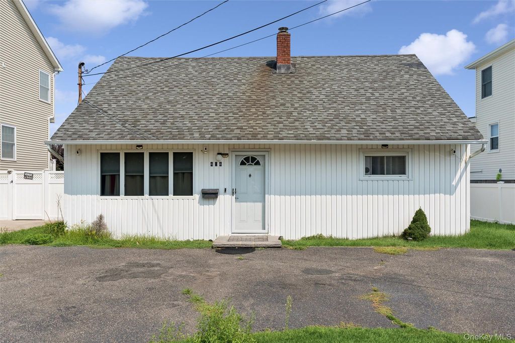 404 Front Street, Bellmore, NY 11710 — photo 2