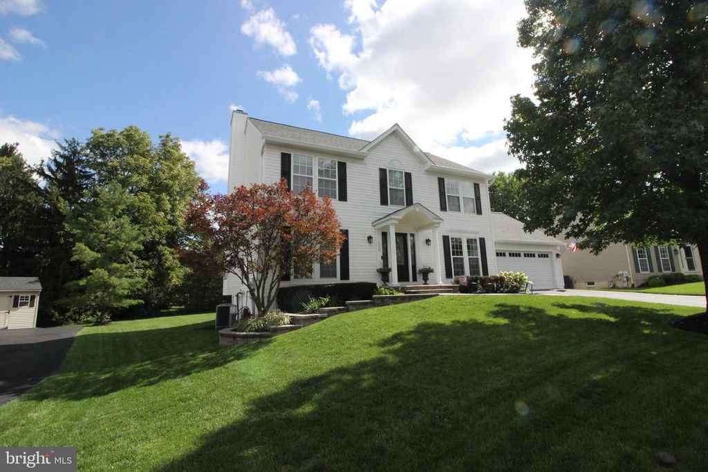 172 BUTTERCUP BLVD, WARRINGTON, PA 18976 — photo 4