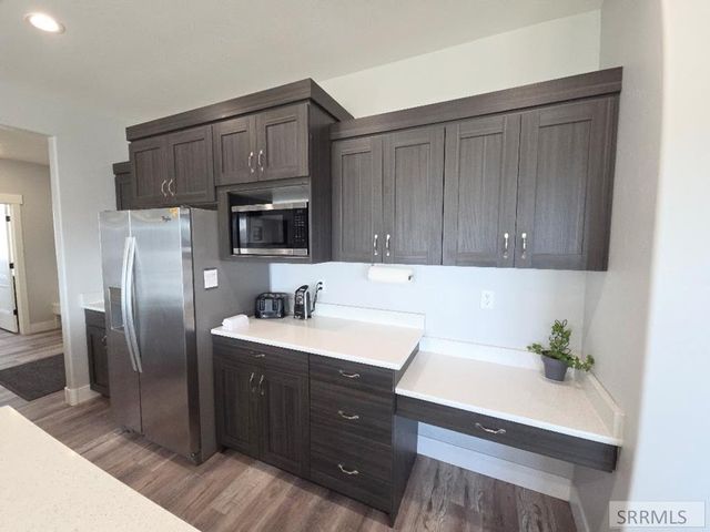 5078 E Allcott Drive, Iona, ID 83427