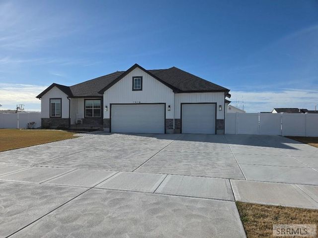 5078 E Allcott Drive, Iona, ID 83427