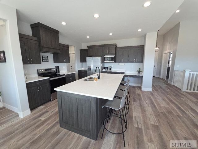 5078 E Allcott Drive, Iona, ID 83427