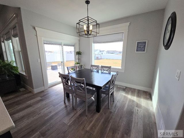 5078 E Allcott Drive, Iona, ID 83427