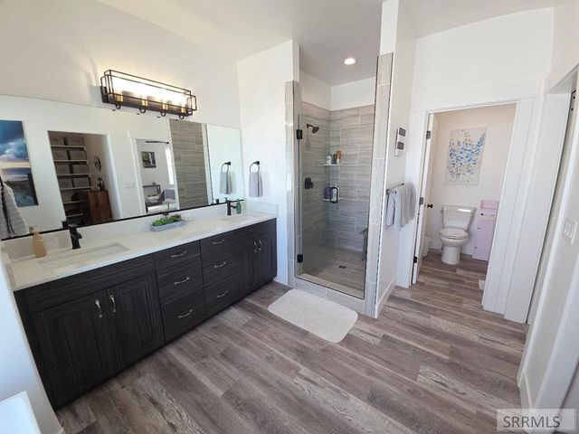 5078 E Allcott Drive, Iona, ID 83427