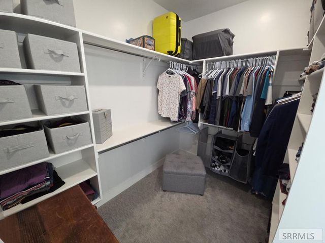 5078 E Allcott Drive, Iona, ID 83427