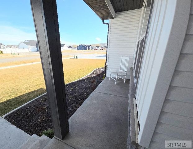 5078 E Allcott Drive, Iona, ID 83427