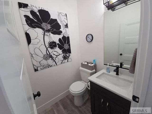 5078 E Allcott Drive, Iona, ID 83427