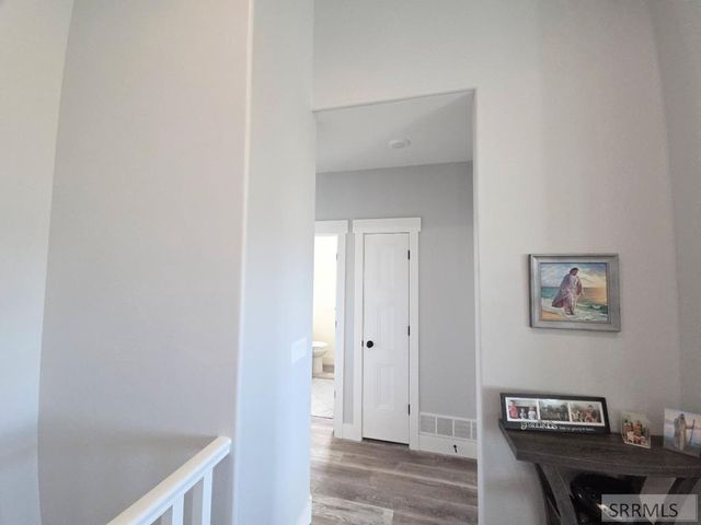 5078 E Allcott Drive, Iona, ID 83427