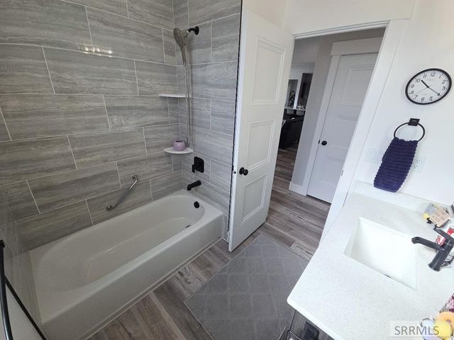 5078 E Allcott Drive, Iona, ID 83427