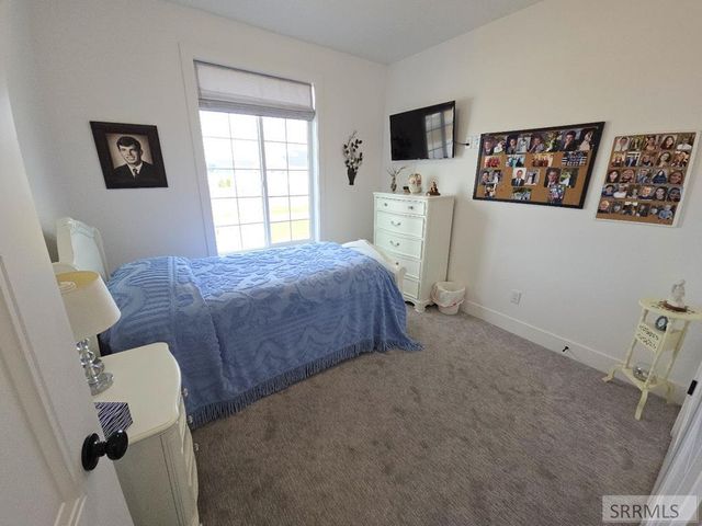 5078 E Allcott Drive, Iona, ID 83427