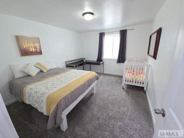 5078 E Allcott Drive, Iona, ID 83427