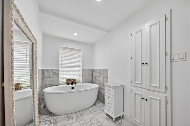 2208 Turtle Creek Drive, Sherman, TX 75092