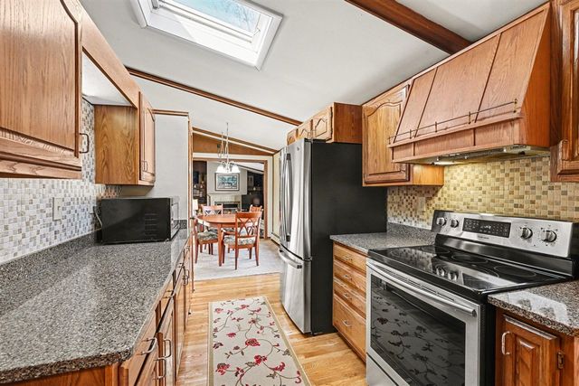 5260 Driftwood Avenue, Kalamazoo, MI 49009