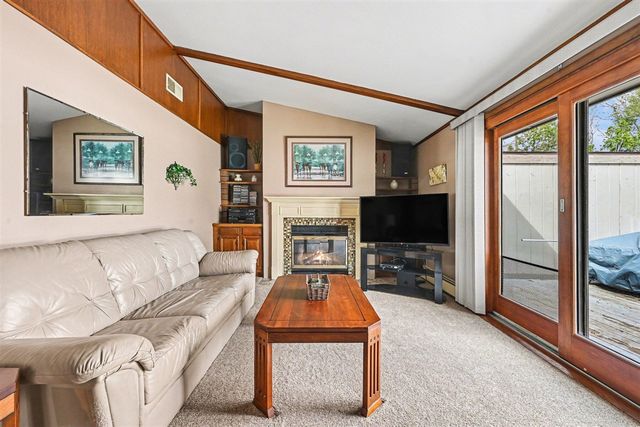 5260 Driftwood Avenue, Kalamazoo, MI 49009