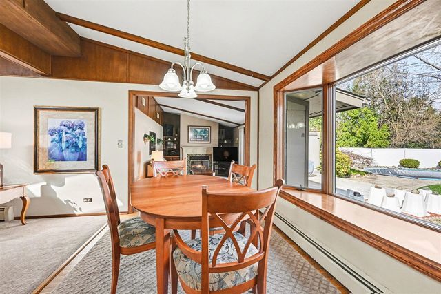 5260 Driftwood Avenue, Kalamazoo, MI 49009