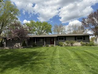 5260 Driftwood Avenue, Kalamazoo, MI 49009