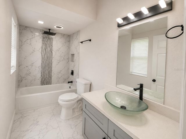 223 HOPE CIRCLE, Orlando, FL 32811