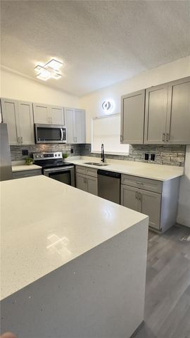 223 HOPE CIRCLE, Orlando, FL 32811