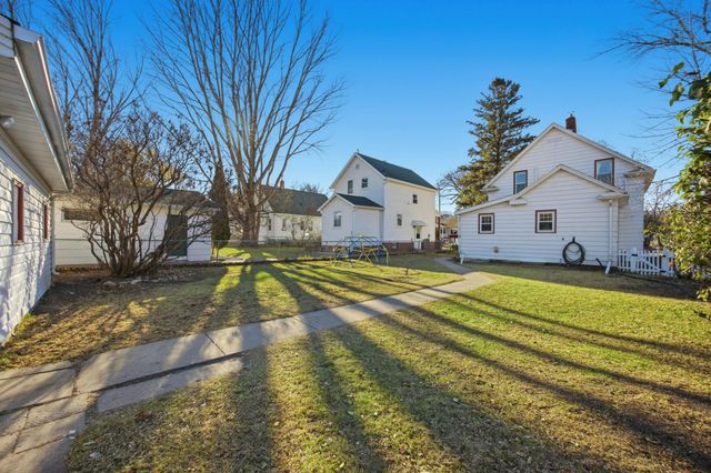 823 3rd Street N, Fargo, ND 58102