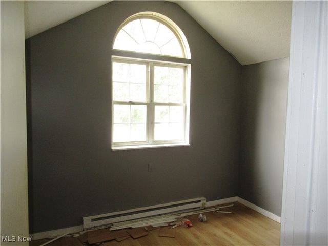 2007 Midlothian Boulevard, Youngstown, OH 44502