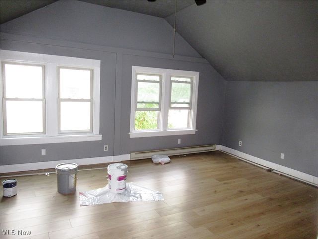 2007 Midlothian Boulevard, Youngstown, OH 44502