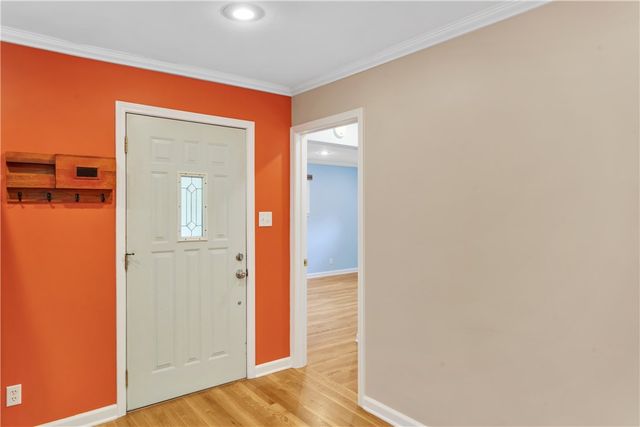 5095 Keiners Ln, Robinson Twp, PA 15205