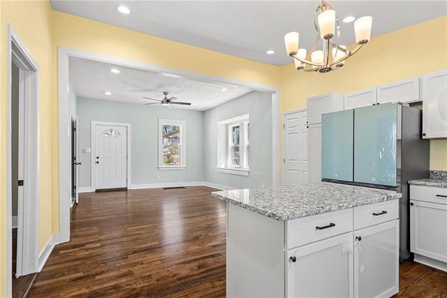 3040 N 51st Street, Kansas City, KS 66104