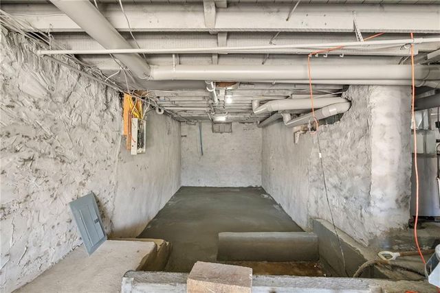 3040 N 51st Street, Kansas City, KS 66104