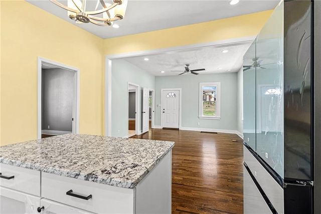 3040 N 51st Street, Kansas City, KS 66104