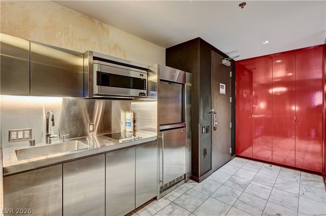 4381 West Flamingo Road 2807, Las Vegas, NV 89103
