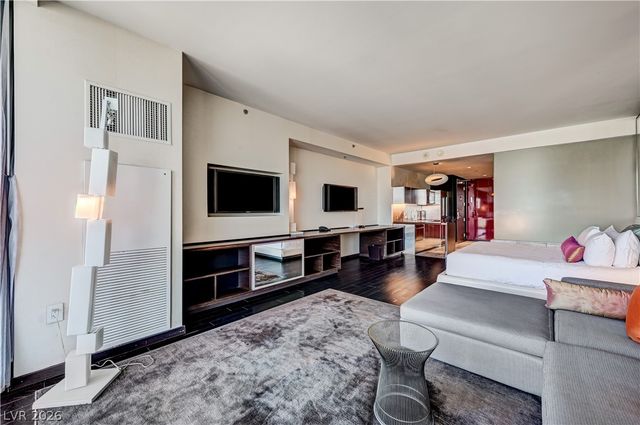 4381 West Flamingo Road 2807, Las Vegas, NV 89103