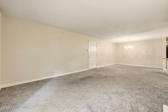 8510 Atrium Dr, 102, Louisville, KY 40220