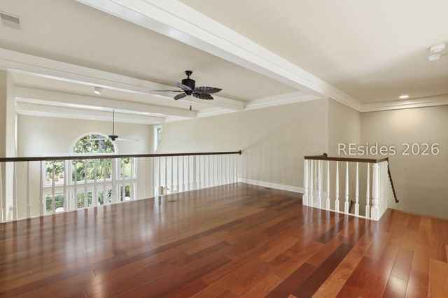 8 Leamington Ln, Hilton Head Island, SC 29928