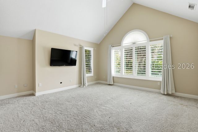 8 Leamington Ln, Hilton Head Island, SC 29928