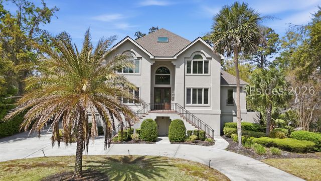 8 Leamington Ln, Hilton Head Island, SC 29928