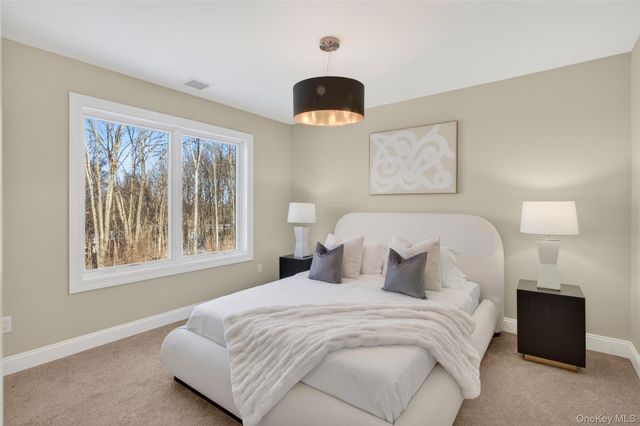 24 Wildwood Drive, Rock Tavern, NY 12575