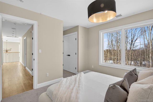 24 Wildwood Drive, Rock Tavern, NY 12575